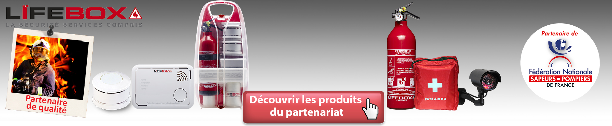 Lifebox au-delà de leur mission ont un rôle primordial de prévention des risques auprès de leurs concitoyens.